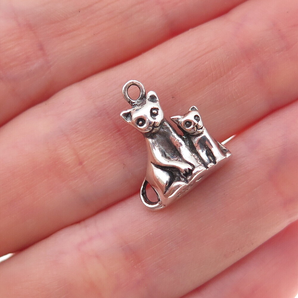 Jezlaine 925 Sterling Silver Vintage Mom & Child Cat Oxidized 3D Charm Pendant